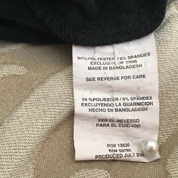 ATHLETIC Top BY RUGBY extreme stretch, size small, pull-over, zipper - Picture 9 of 9